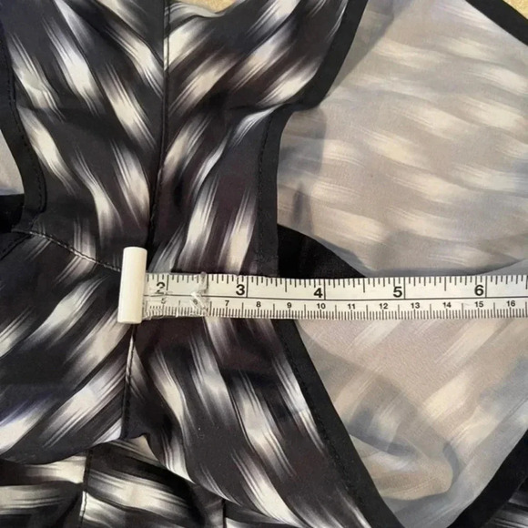 NIKE Dri-Fit running shorts
Size: medium - Picture 10 of 10